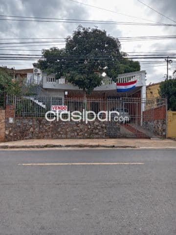 Amplia propiedad con 3 sectores independientes, foto 1