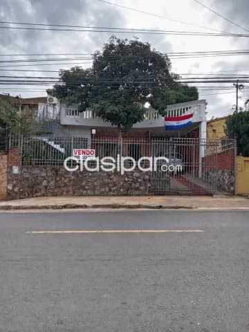 Amplia propiedad con 3 sectores independientes, foto 2
