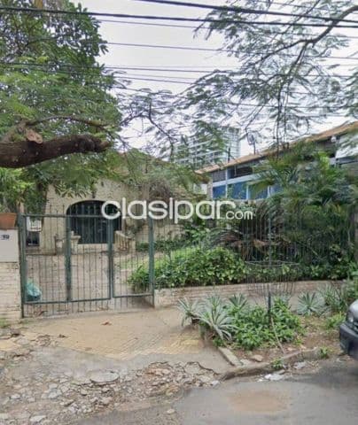 De propiedad en barrio Las Mercedes — foto 1
