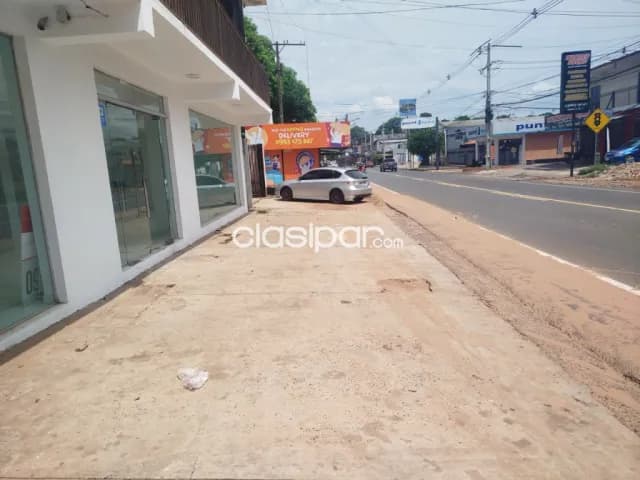 salón comercial amplio en alquiler en San Lorenzo — foto 4