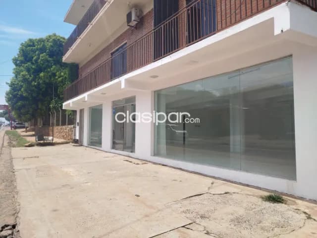 salón comercial amplio en alquiler en San Lorenzo — foto 5