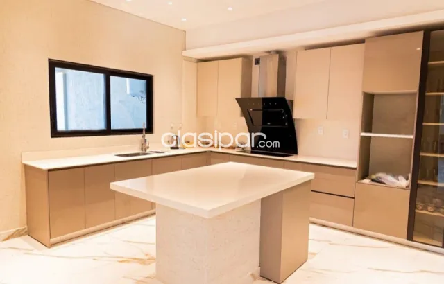 ! Amplia residencia zona yatch & golf club -Lambaré — foto 4