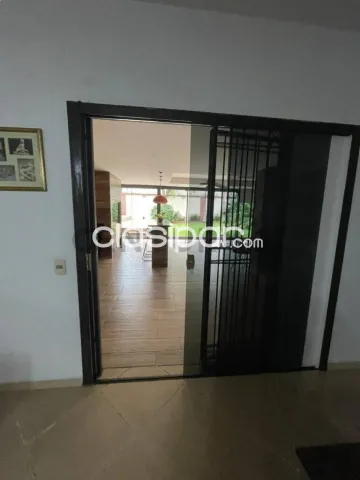 G 7.500.000 ¡EN ALQUILER! Residencia en Lambaré — foto 5