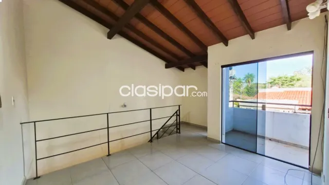 Alquilá para vivir con tu familia o para tu oficina en este dúplex de Lambaré — foto 5