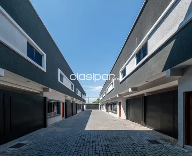 Lambaré, ita enramada: Impecable casa dúplex amoblada, 3 dormit, amplios ambientes, piscin — foto 3