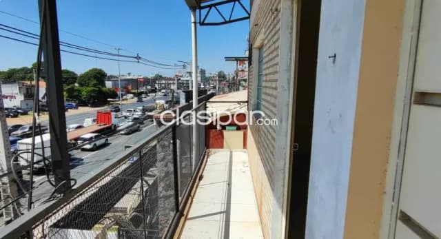 Departamento sobre Ruta PY03 a 2 cuadras del Shopping Mariano — foto 4