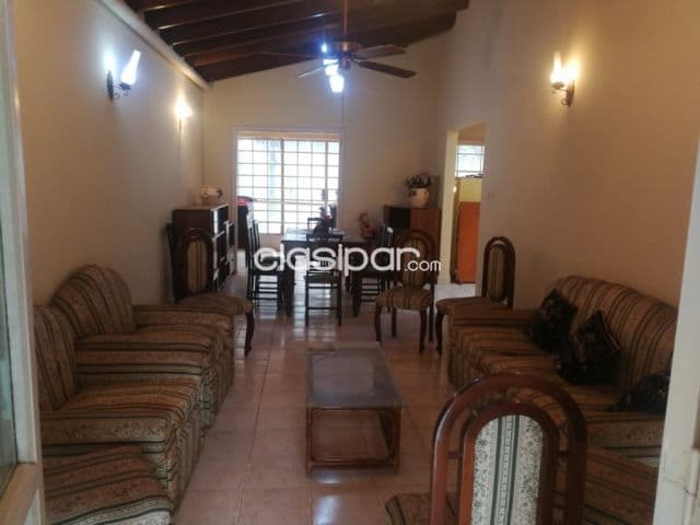 Amplio Chalet de una Planta en Barrio Cerro Corá, Lambaré - CLHO8415011