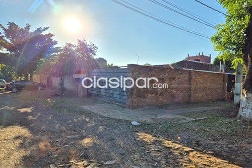 Casa en Venta en Central Luque Tercer Barrio CasianoCespedes y 8 de Diciembre CasianoCes