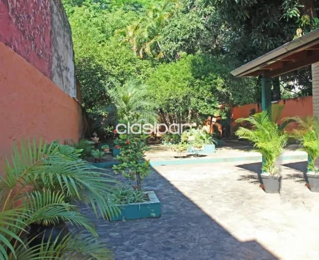 Propiedad Mixta con Salón Comercial y Vivienda en Centro de San Lorenzo — foto 4