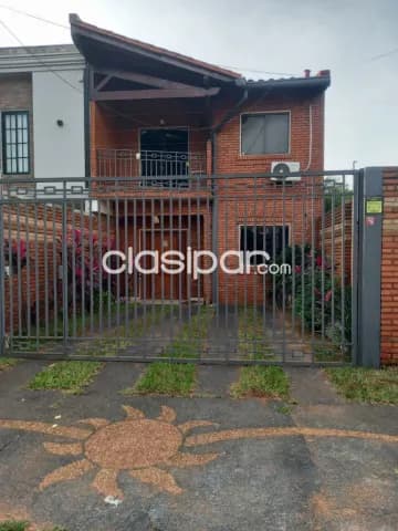 Duplex de 3 dormitorios en Barrio San Miguel de San Lorenzo zona Laguna Grande — foto 2