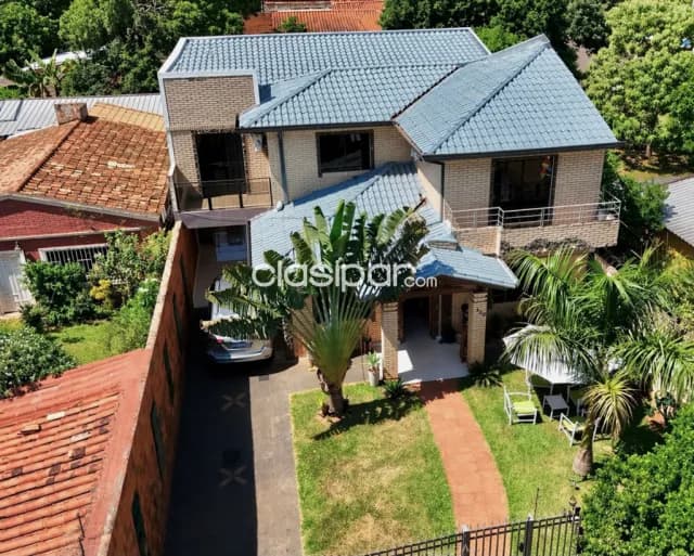 Casa de 4 dormitorios con excelente ubicación en barrio san isidro de San Lorenzo, foto 3