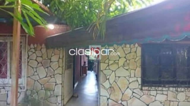Casa en barrio obrero – cerca de 21 proyectada