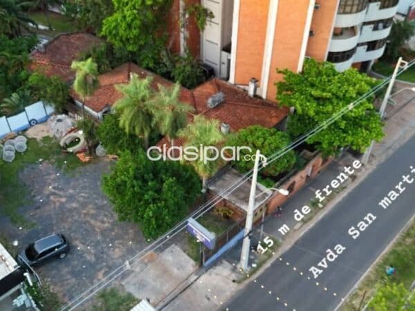 exclusivo Terreno sobre San Martin Casi Molas Lopez!