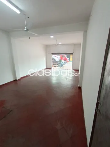Salon comercial en Alquiler. Zona Mercado de San Lorenzo, foto 3