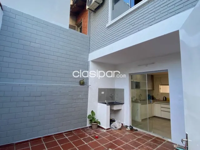 Casa de 3 dormitorios en barrio roberto l. Petit — foto 2