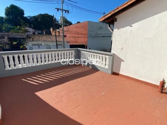 Casa de 3 dormitorios en barrio roberto l. Petit — foto 3