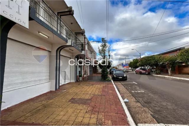 Local céntrico en alquiler – ¡Excelente ubicación en Encarnación! — foto 3