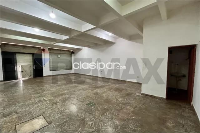 Local céntrico en alquiler – ¡Excelente ubicación en Encarnación! — foto 5