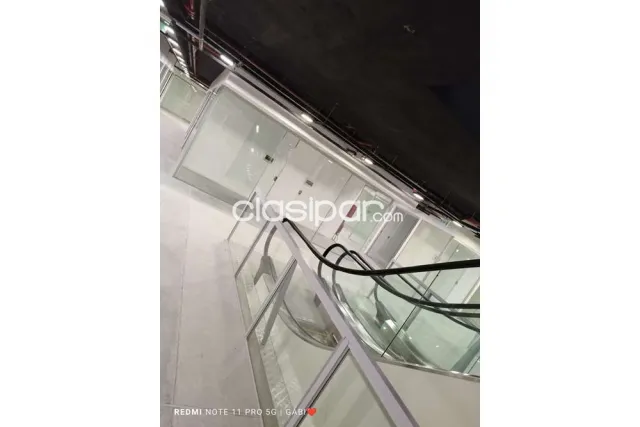 Salon Pettirossi mercado 4, foto 4