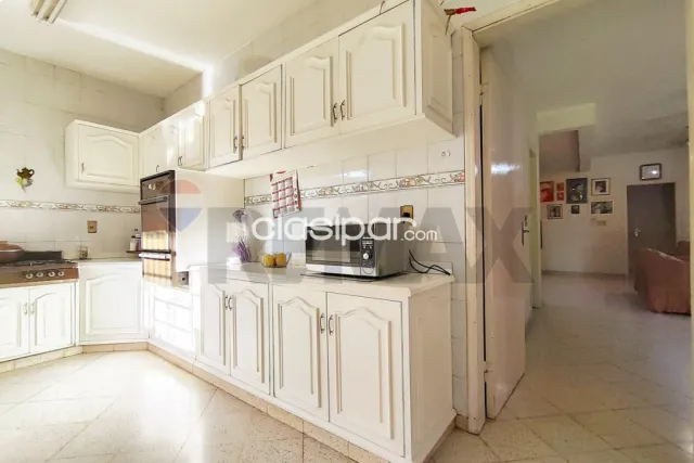 Casa 2 plantas bo.san vicente-asuncion- terreno 598 m2-lista para haitar — foto 2