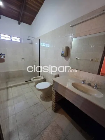 Departamento de 2 Dormitorios en Barrio Los Laureles — foto 5