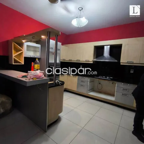 Amplia residencia, especial para vivienda u oficina 📍barrio hipódromo — foto 4