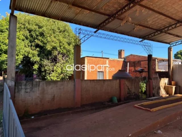 amplia propiedad en Barrio San Isidro - Encarnacion, foto 5