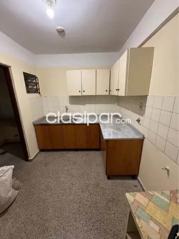 Departamento de 2 dormitorios en barrio Pettirossi en zona Mercado 4 de Asuncion, foto 3
