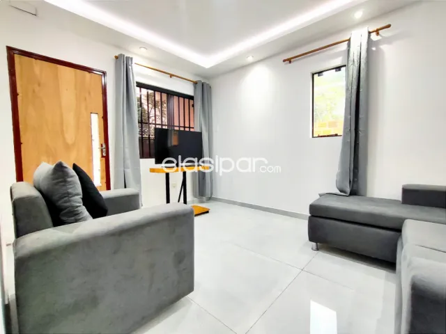 ¡chalet en venta! Con piscina y patio grande, foto 3