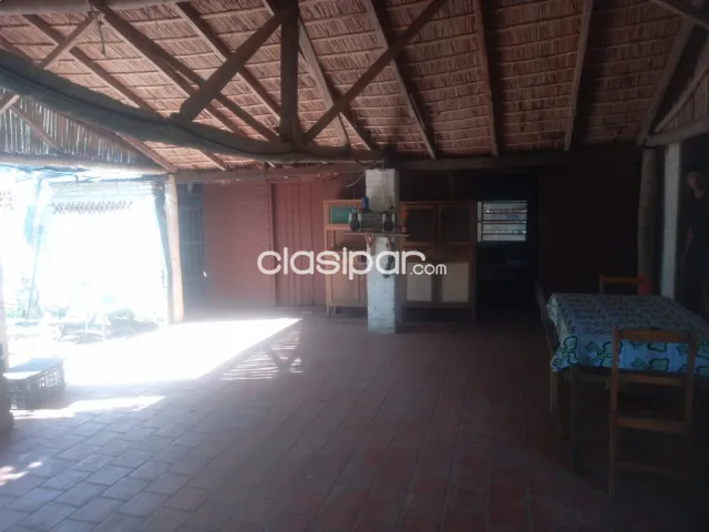 En venta Casa en Itacurubí de la Cordillera, foto 3