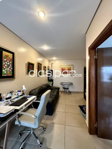CASA DE DOS PISOS en condominio de Luque, foto 4