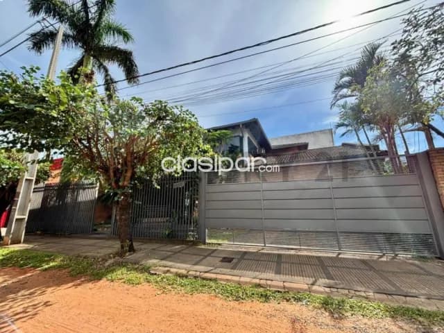 Residencia De Gran Porte en Fernando de la Mora - Zona Norte, foto 5