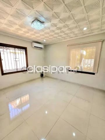 Us$ 380.000 en venta casa de 3 habitaciones en el barrio ycua sati totalmente remodelada — foto 4