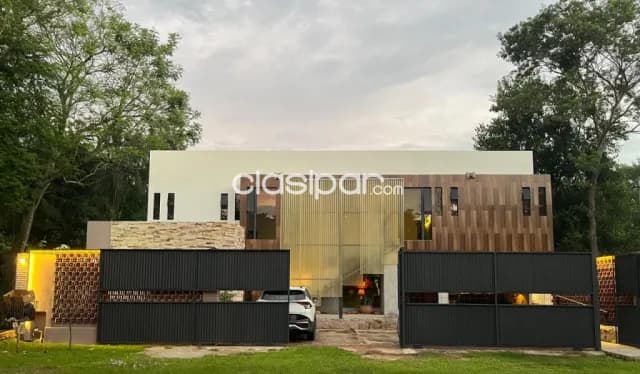 Vendo, 📍 casa de autor de estilo contemporáneo en San Bernardino, foto 3
