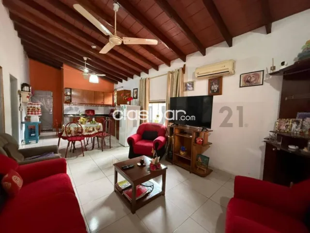 Excelente propiedad en venta a 50 m de Av. Libertad – Barrio Laurelty, Luque, foto 3