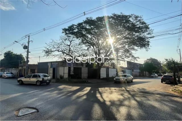 Lavadero, Propiedad super comercial Fernando de la Mora, foto 3