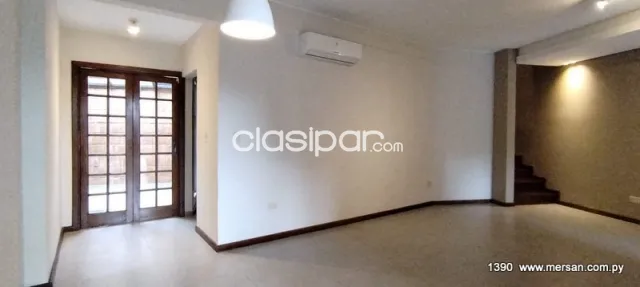 Casa tipo dúplex 2 dorm. + área servicio z/ banco central (cód. 1390), foto 3