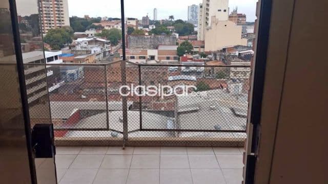 Amplio Departamento de 4 dormitorios en centro de Asuncion zona Casa Parana