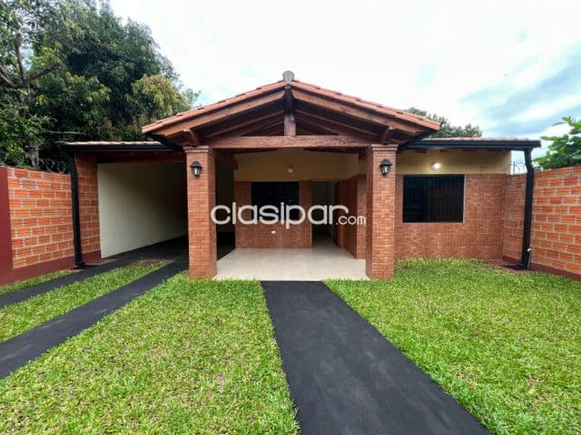 Casa de 3 dormitorios A ESTRENAR en Barrio Centro de la Ciudad de Villa Elisa