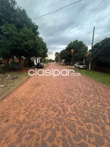 Terreno de 13x31 m2 en zona Capilla Virgen de Fatima de Ypane a 3 minutos del Centro, foto 2