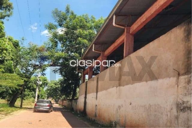 Terreno 2,1 has sobre acceso sur