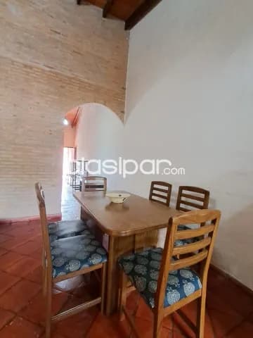 Casa amoblada de dos dormitorios en Luque zona los jardines, foto 4