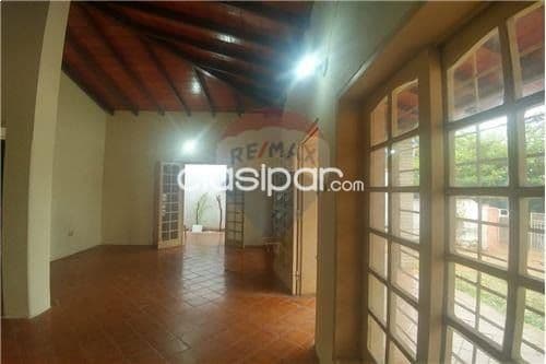 Casa - Alquiler - Vista Alegre, Asunción, Paraguay