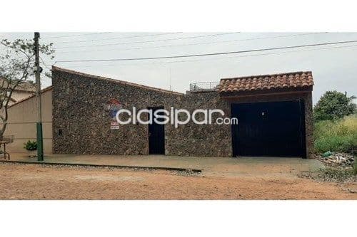Casa en Venta en Central San Lorenzo Barcequillo Camerun y Arsenales