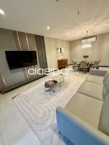 Departamento de 2 dormitorios amoblado zona eje corporativo, foto 4