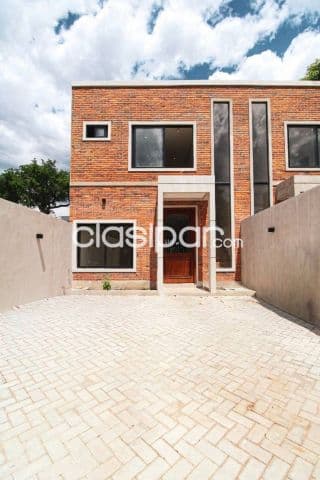 Dúplex en Pozo 135m² 3 Dorm (1 suite) en Itá Enramada Asunción - Financiación Propia