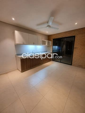 Casa de dos dormitorios en la lomita Ñemby, foto 1