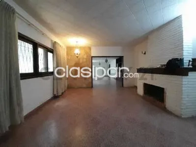 Casa en sajonia, zona la crucecita, foto 2