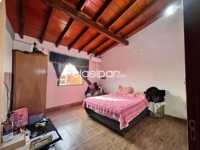 Casa en venta en Ypacaraí, foto 2