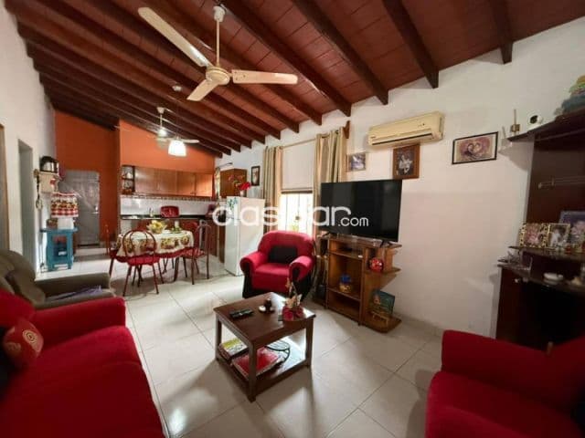 Casa 365m² 7 Dorm en Laurelty Luque - Renta Activa e Inversión